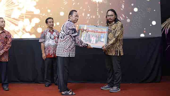 gallery warta, Perayaan Natal Keluarga Besar GKJ Baki 2024 , gereja kristen jawa, gkj, gkj baki, gereja kristen jawa baki, baki, sukoharjo, gkj klasis sukoharjo, klasis sukoharjo, klasis, sinode gkj, sinode 